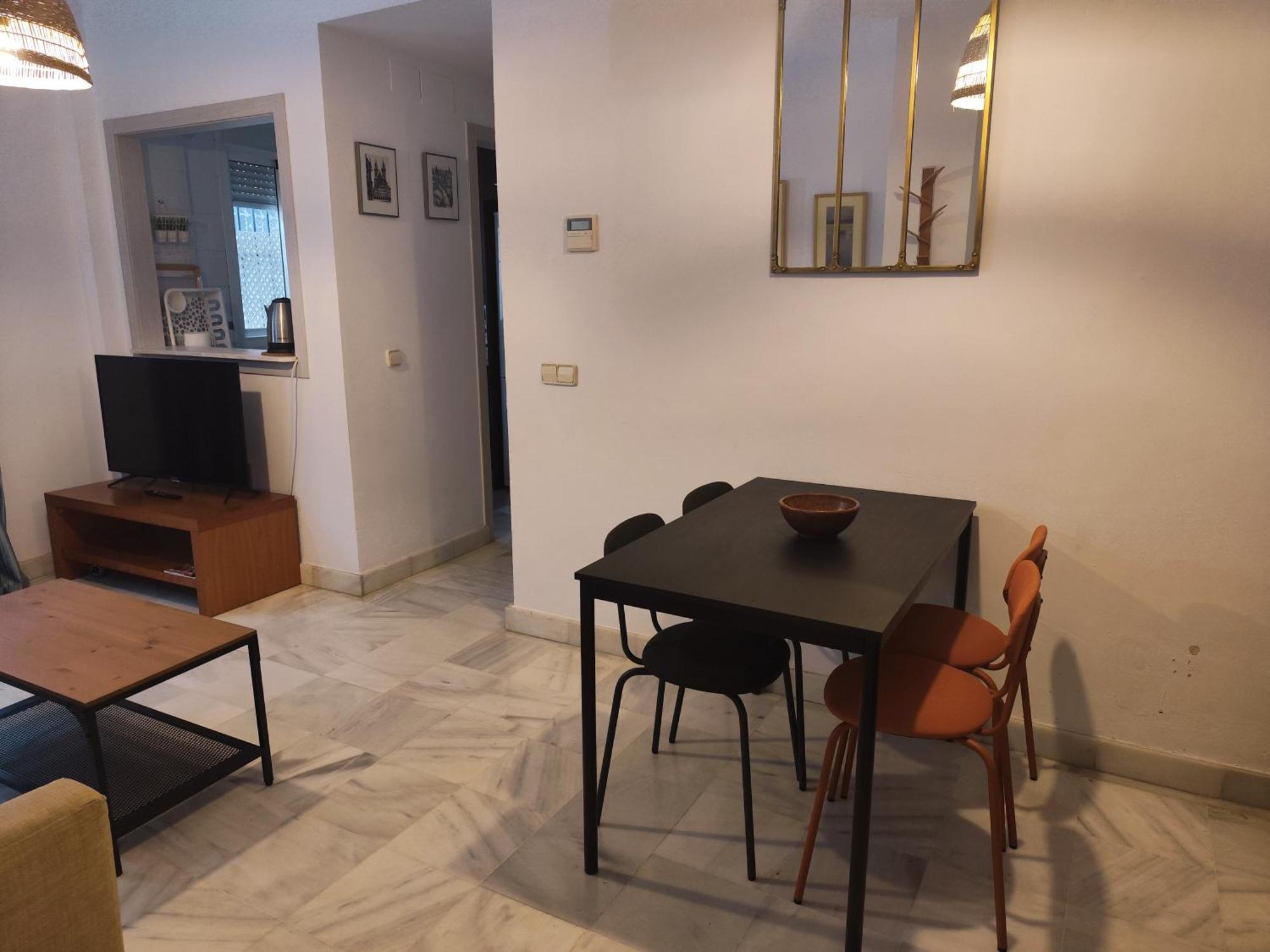 Apartamento San Luis. Plaza De Parking Gratis!!! Sevilla Kültér fotó