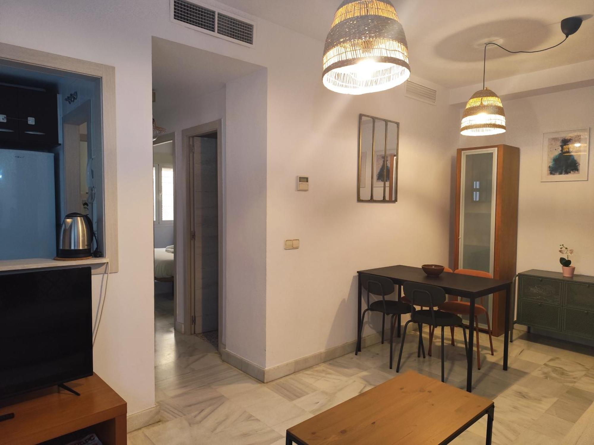 Apartamento San Luis. Plaza De Parking Gratis!!! Sevilla Kültér fotó