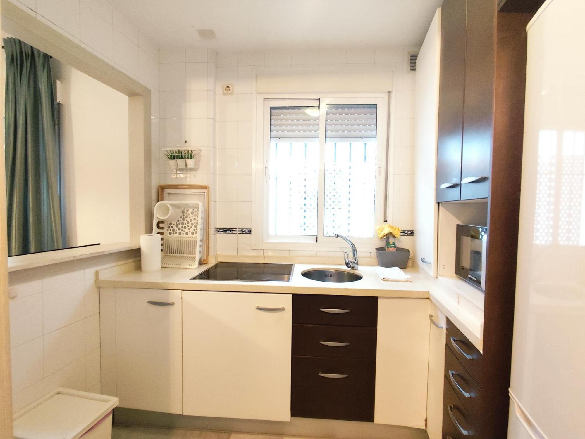 Apartamento San Luis. Plaza De Parking Gratis!!! Sevilla Kültér fotó