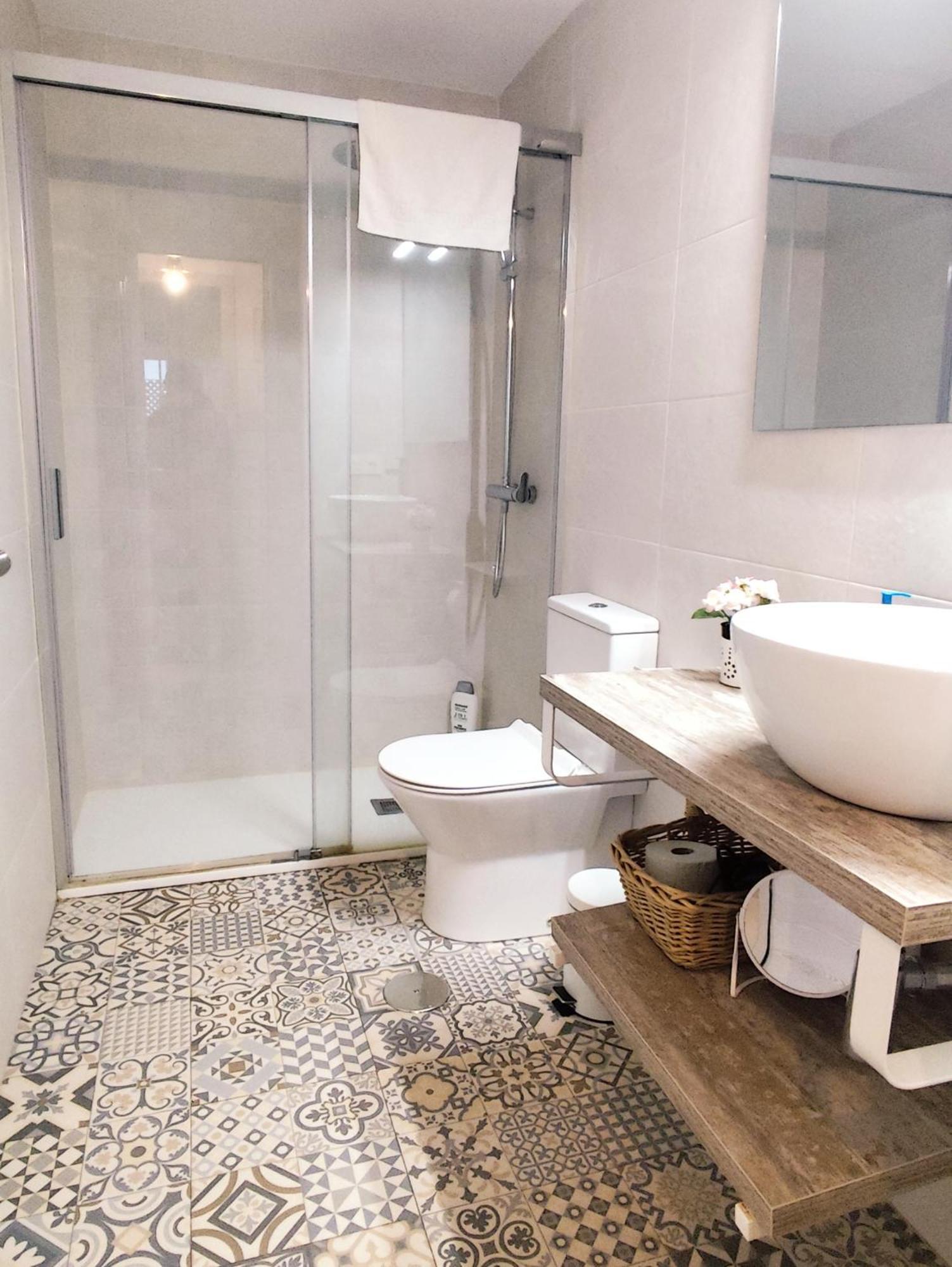 Apartamento San Luis. Plaza De Parking Gratis!!! Sevilla Kültér fotó